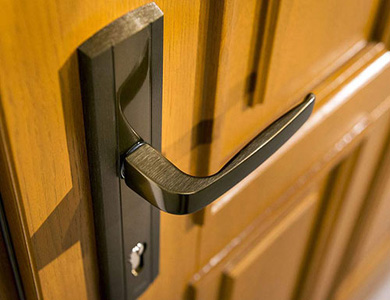 城西24小时上门开锁公司